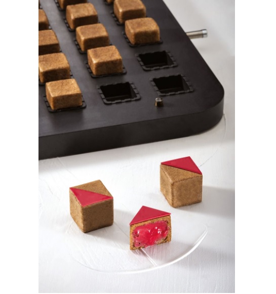 Форма для выпечки  "Куб" 32х32х32 см, 30 ячеек, для аппарата Cookmatic PIASTRACHOUX01